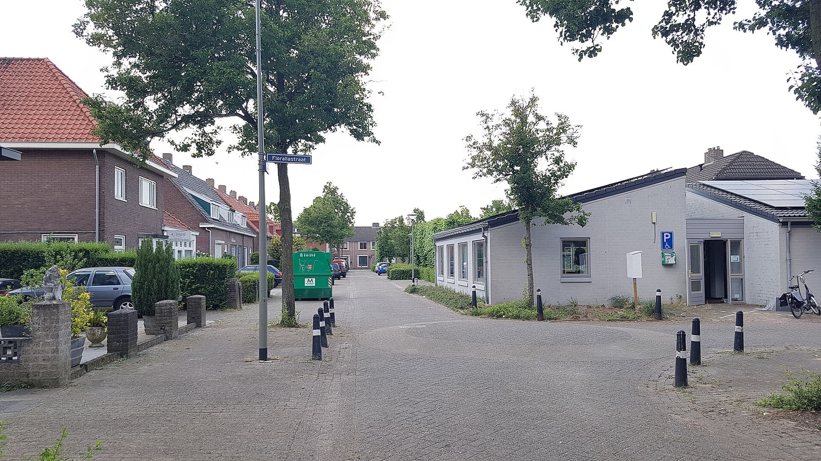 Wiki File:Rozenstraat Oss thv 35 ri noord jun 2023 Oss thv 35 ri jun RagingR2 Wikimedia Commons Oss thv 35 ri jun Oss thv 35 ri jun Oss thv… — contextual file photograph