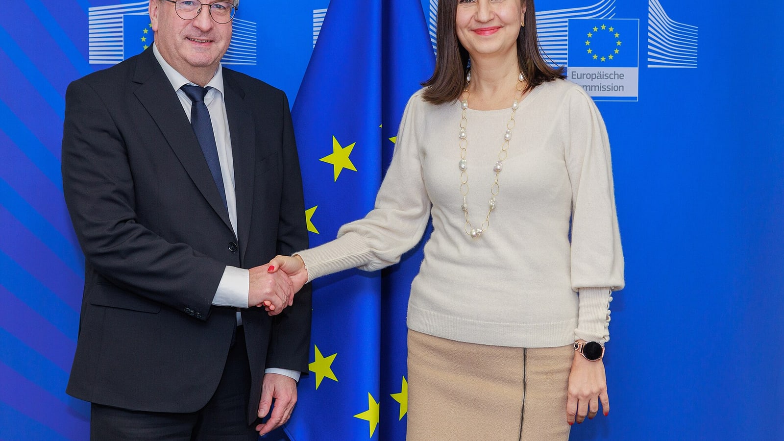 Wiki File:Pierre Yves Jeholet & Iliana Ivanova 2023 & Christophe Licoppe / European Union, / EC - Audiovisual Service Wikimedia Commons & &… — contextual file photograph