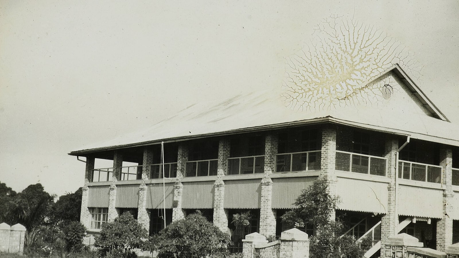 Wiki File:Brick mission building, Congo, ca. 1900 1915 (IMP CSCNWW33 OS10 75) ca. 75) Unknown authorUnknown author Wikimedia Commons ca.… — contextual file photograph